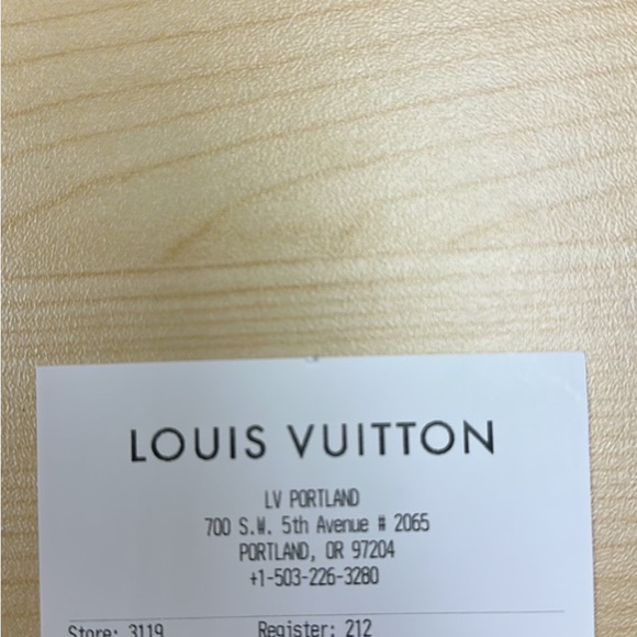 Louis Vuitton Wallet - Picture 5 of 5